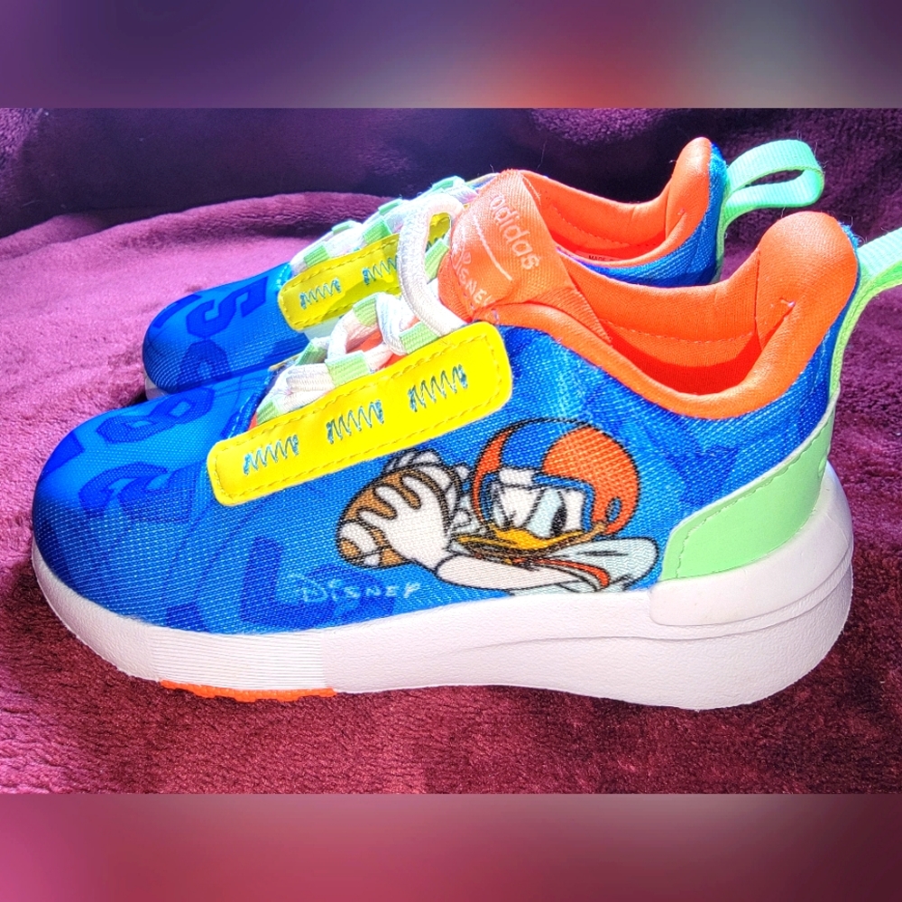 Disney X Racer Adidas kids size 7 us blue Donald Duck  shoes slip Brand New